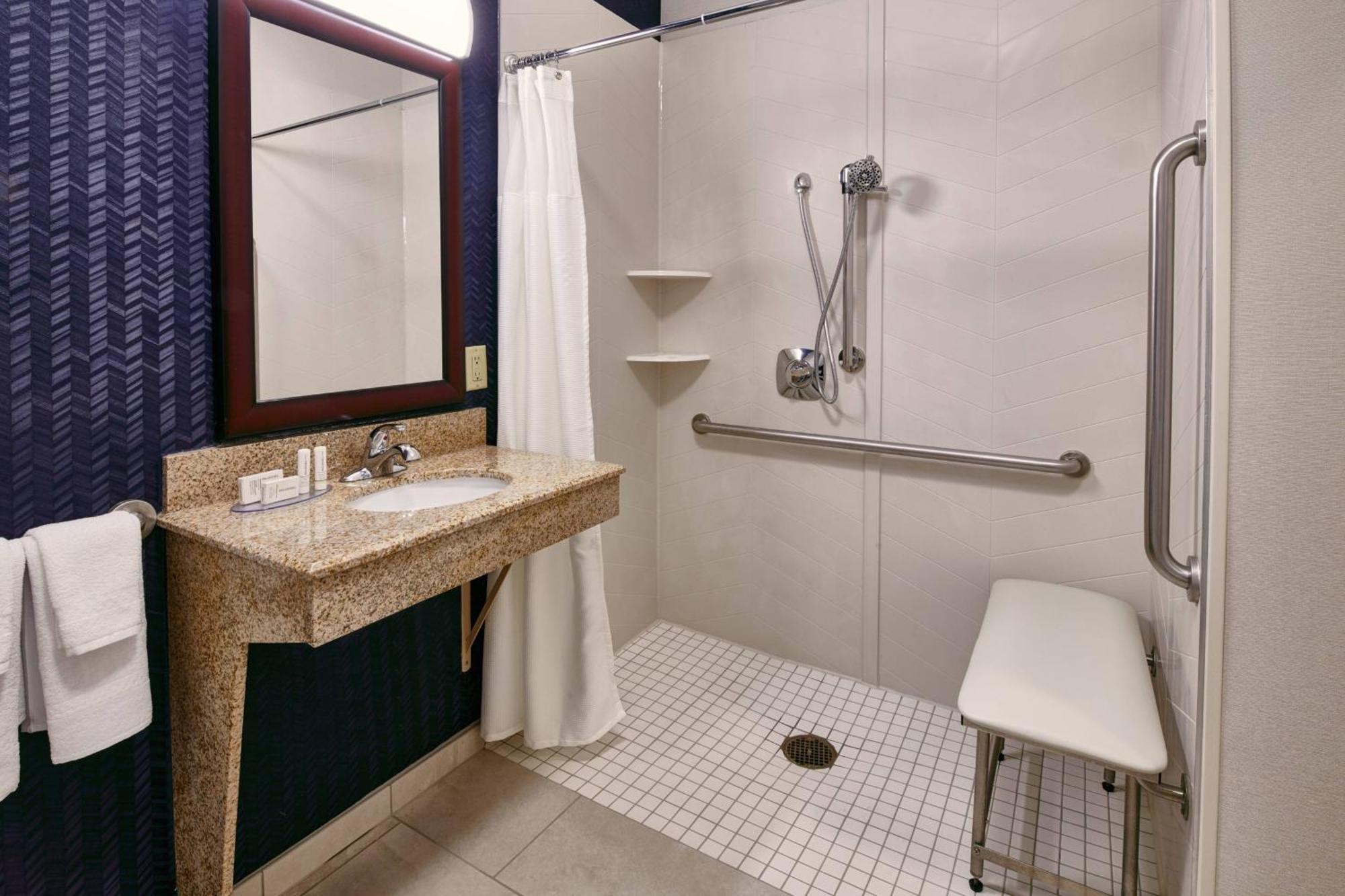 Fairfield Inn & Suites Detroit Livonia Dış mekan fotoğraf